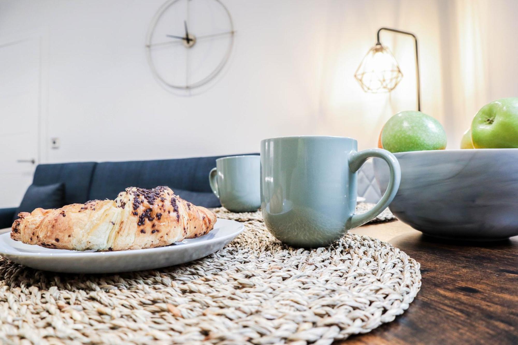 Modern 1-Bed Apartment In Buckinghamshire With Free Wifi, Parking & Garden High Wycombe Extérieur photo