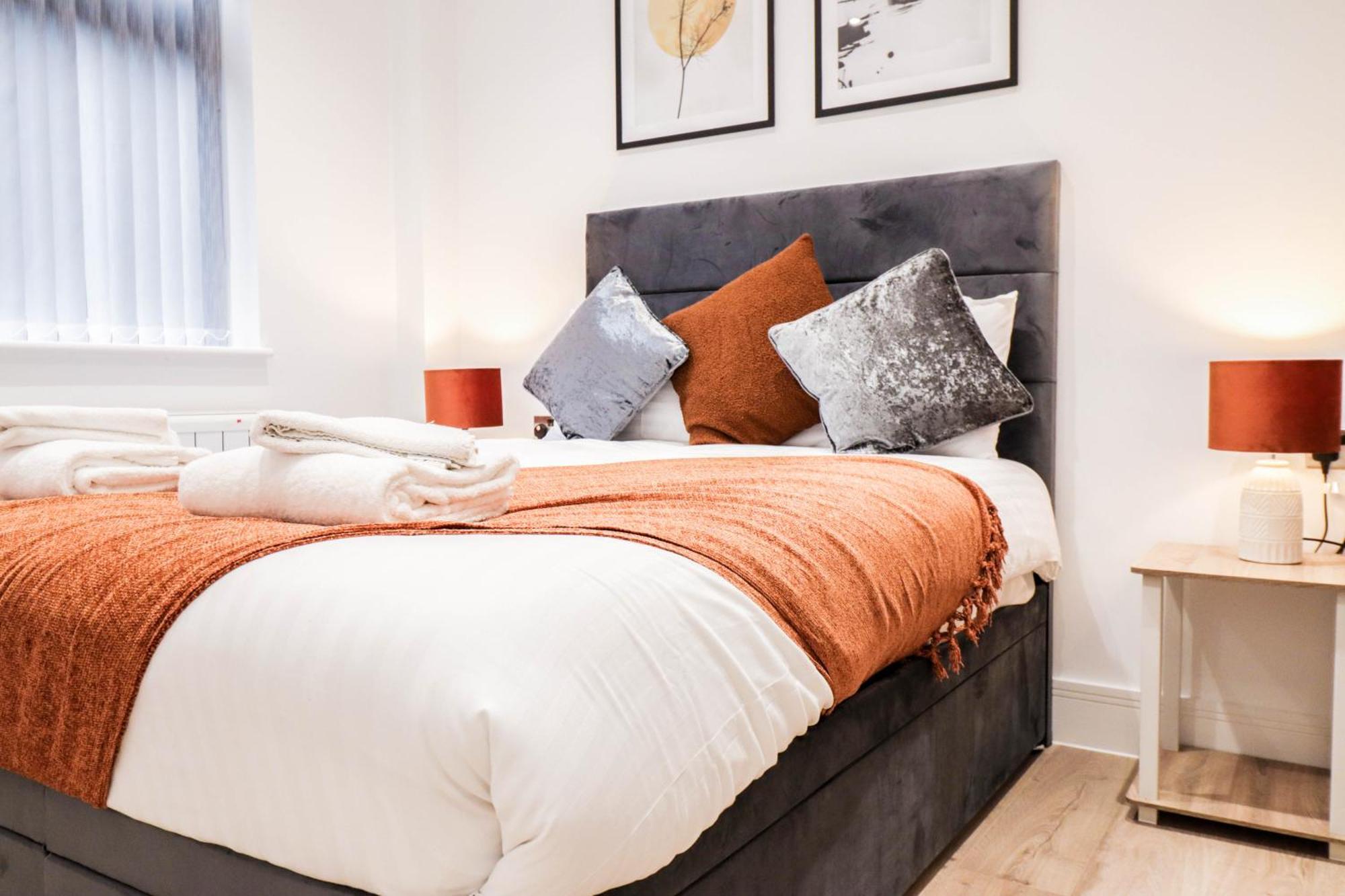 Modern 1-Bed Apartment In Buckinghamshire With Free Wifi, Parking & Garden High Wycombe Extérieur photo