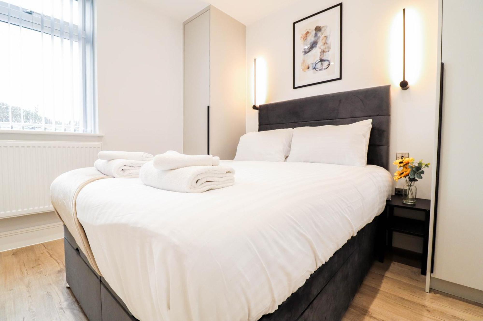 Modern 1-Bed Apartment In Buckinghamshire With Free Wifi, Parking & Garden High Wycombe Extérieur photo