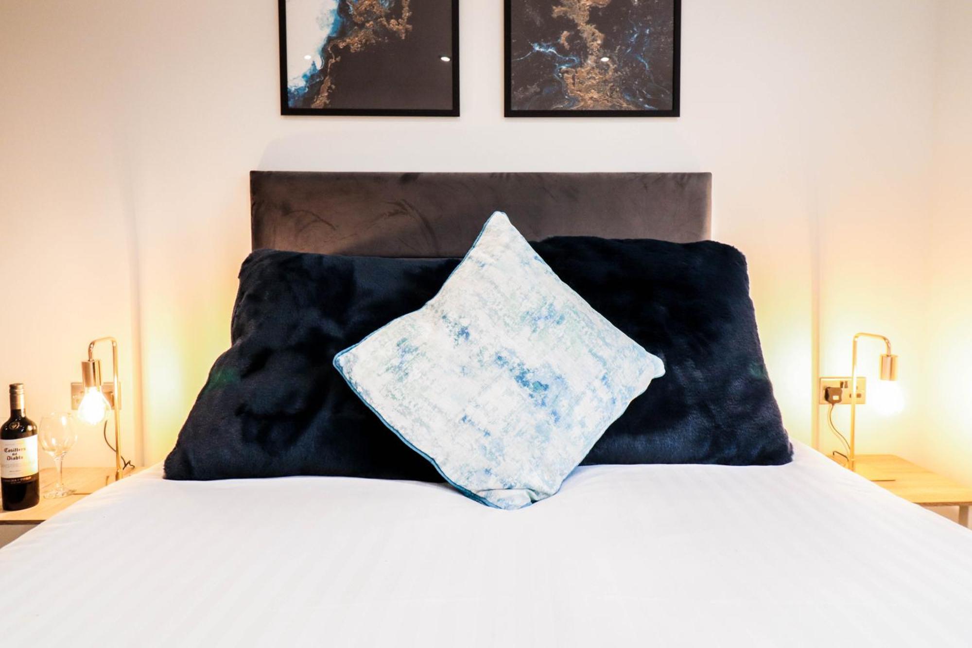 Modern 1-Bed Apartment In Buckinghamshire With Free Wifi, Parking & Garden High Wycombe Extérieur photo